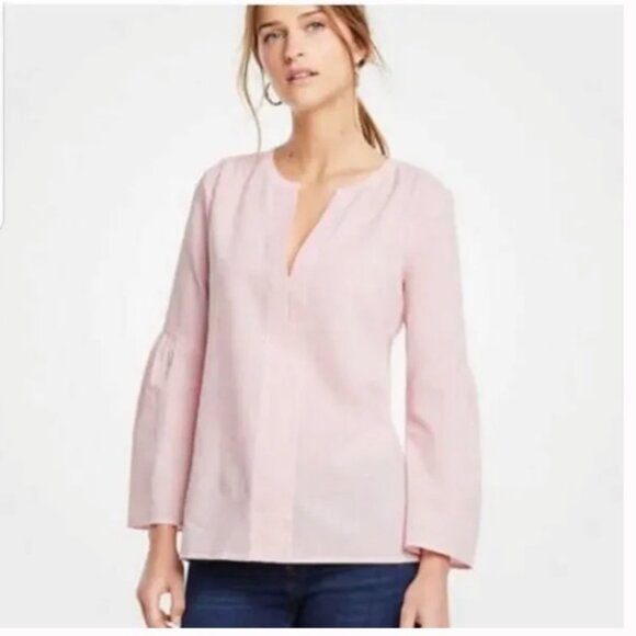 Ann Taylor Bell Sleeve Top S Striped Seersucker Cotton Pink White Blouse Preppy - Picture 1 of 8